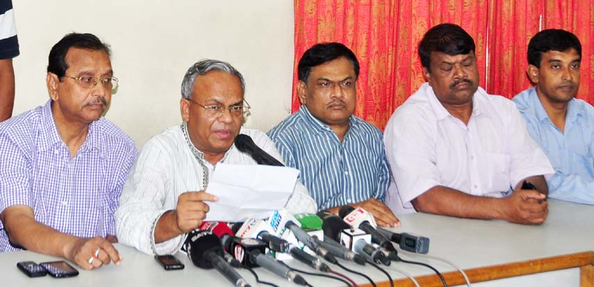 BNP Joint Secretary General Ruhul Kabir Rizvi Ahmed speaking at a press conference at the party central office in the city's Nayapalton on Sunday demanding release of Jubo Dal President Moazzem Hossain Alal.