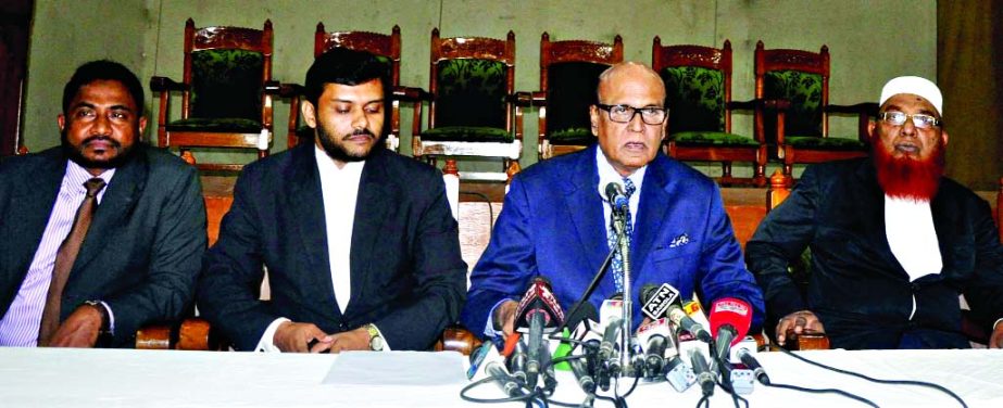 Advocate Khandaker Mahbub Hossain, chief defence counsel of Jamaat-e-Islami addressing the press conference at SCBA auditorium about filing the review petition on upholding the verdict of M. Kamaruzzaman's death penalty on Wednesday.