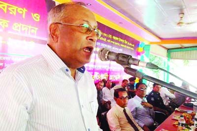 NARSINGDI: State Minister for Water Resources Lt colonel (Retd) Nazrul Islam Hiro (Bir pratik) speaking at the reception of its newly admitted students and reception of meritorious students at Narsingdi Model College on Saturday.