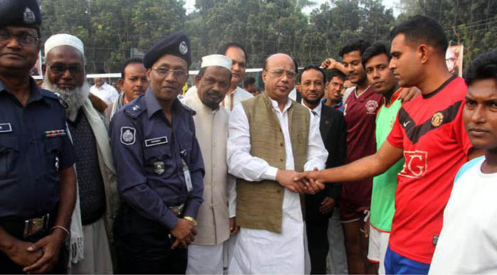 Minister for Health and Family Welfare Mohammad Nasim, MP being introduced with the players of the participating teams of the inaugural match of the Shaheed (Captain) M Mansur Ali Memorial Volleyball Tournament in Kazipur Upazila Parishad Ground in Sirajg