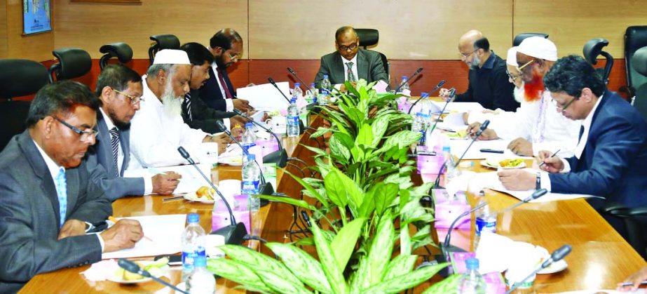 Abdus Samad, Chairman of the Executive Committee of Al-Arafah Islami Bank Limited, presiding over the 465th EC meeting at its board room on Saturday.