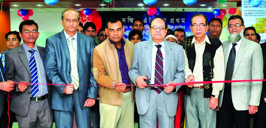 KS Tabrez, Managing Director of Dutch-Bangla Bank Ltd, inaugurating 142nd branch of the bank in Chandpur on Tuesday.