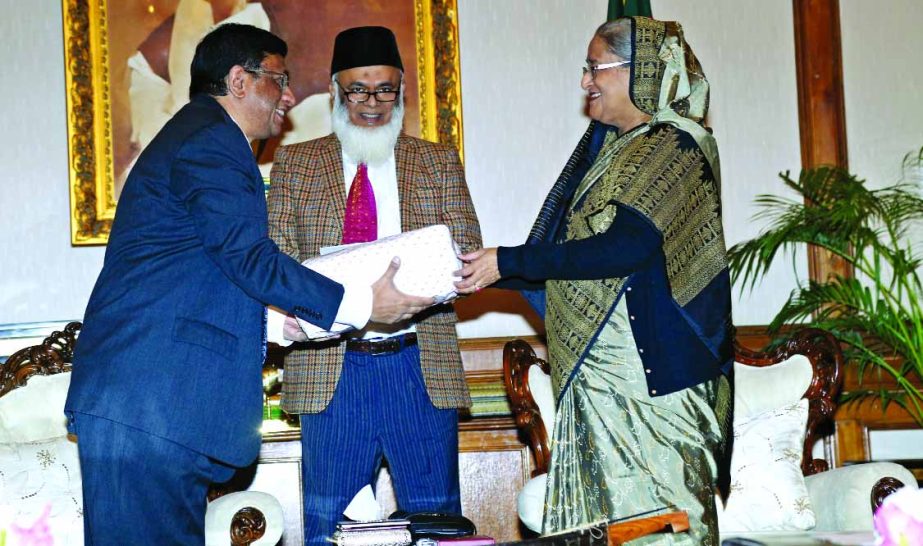 Prime Minister Sheikh Hasina receiving blankets from Sohail RK Hussain, Managing Director & CEO of The City Bank Limited to PM's Relief and Welfare Fund for distributing among the cold affected people of the country at Ganobhaban recently.