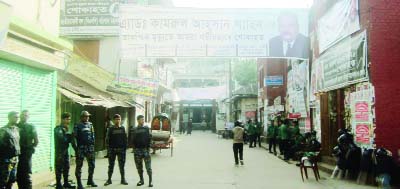 BARISAL: Police besieged Barisal BNP office yesterday.