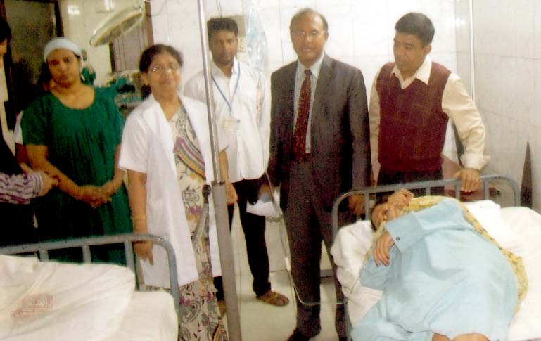 CEO of Chittagong City Corporation Kazi Mohammad Shafiul Alam visited Corporation -run hospital in the city yesterday.