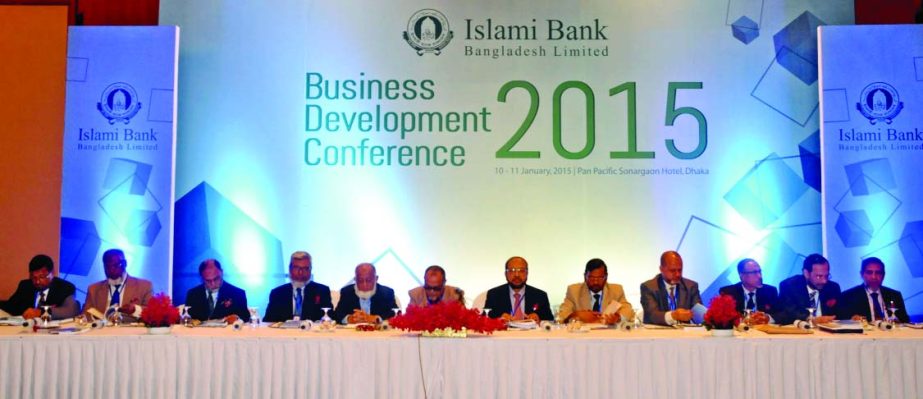 Engr. Mustafa Anwar, Acting Chairman of Islami Bank Bangladesh Limited, inaugurating a two-day long "Business Development Conference-2015" at a city hotel on Saturday. Mohammad Abdul Mannan, Managing Director of the bank presided.