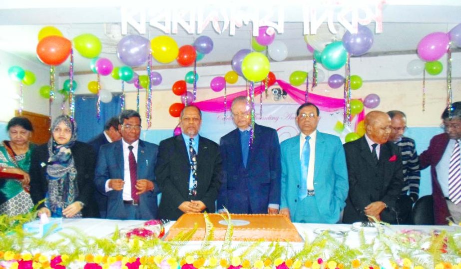 Southern University Bangladesh celebrated the 13th anniversary of the university by cutting cake recently.
