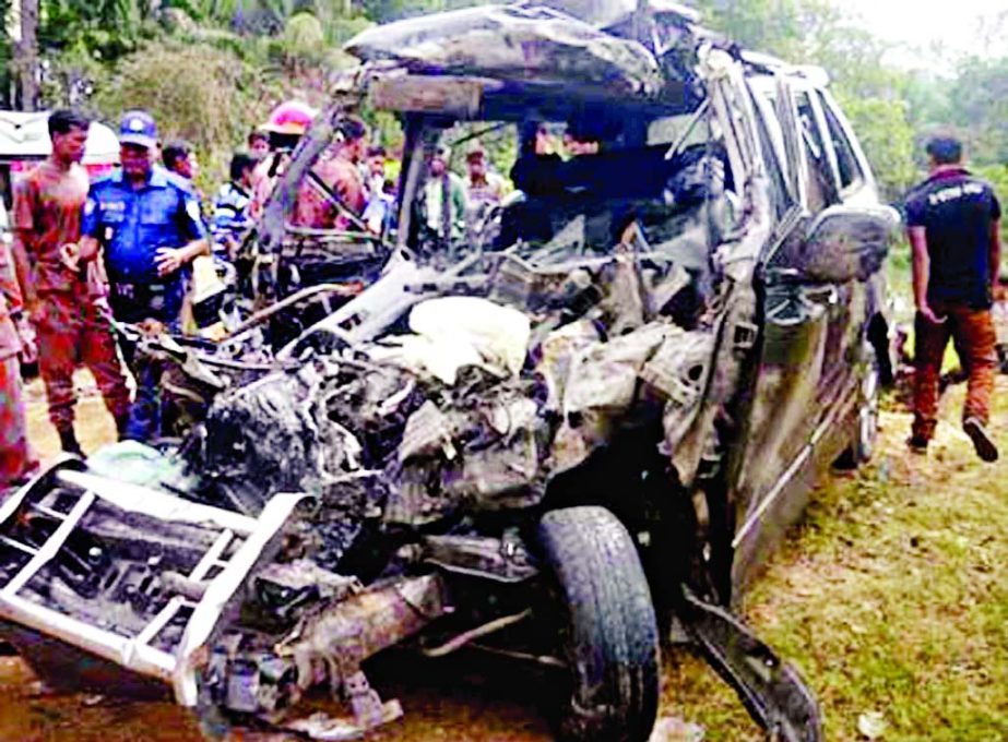 A deadly road crash occurred on Cox's-Bazar-Chittagong Highway at Chakoria point when a bus rammed into a microbus (Noah) killing four persons on the spot on Friday.