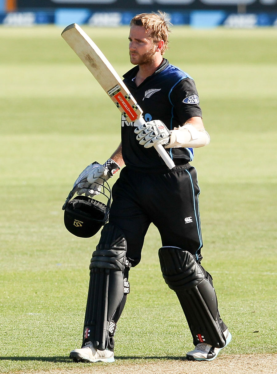 Kane Williamson made his fifth ODI century during the 4th ODI between New Zealand and Sri Lanka in Nelson on Tuesday.