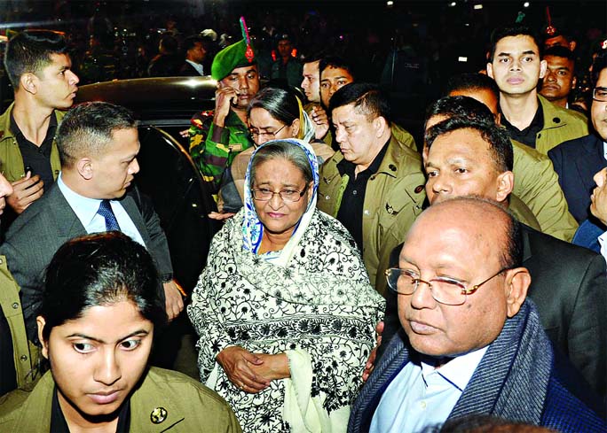 Prime Minister Sheikh Hasina went to BNP Chairperson's Gulshan office on Saturday evening to console Khaleda Zia at the death of her son Arafat Rahman Koko. But the PM had to return back as Khaleda Zia was asleep taking sedative dose while the main gate