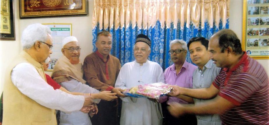 Office-bearers of Surja Sen History Research Center greeted CCC Mayor M Monzoor Alam as CCC has decided to name a square after Surja Sen in the city yesterday.