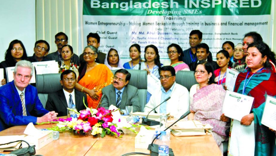 Md Abul Kashem, Deputy Governor of Bangladesh Bank, poses with the participants of a 13-day training on â€œWomen Entrepreneurship-Train-The-Trainer Programmeâ€ at BB Training Academy in the city on Saturday. Dr Toufiq Ahmed Choudhury, DG of BIBM