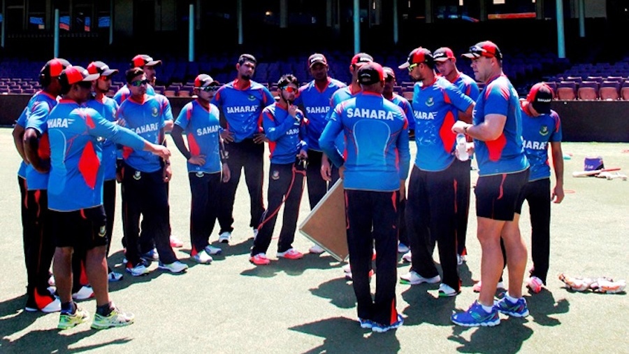 Members of Bangladesh National Cricket team during a training session at the SCG, Sydney on Sunday.