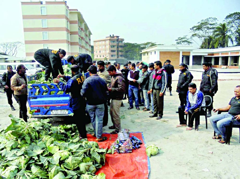BARISAL: Three drug peddlers were arrested from a vegetable laden mini-truck with 1,040 bottles of phensidyl at Rahamatpur under Barisal Airport Police Station on Barisal-Dhaka Highway on Tuesday morning.
