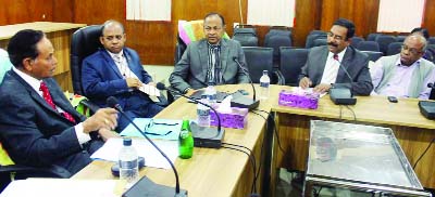 RANGPUR: Special Envoy to the Prime Minister and former President and Jatiyo Party Chairman Alhaj Hussein Muhammad Ershad addressing monthly meeting of the management committee of Rangpur Medical College Hospital at its auditorium in Rangpur on Sunday.