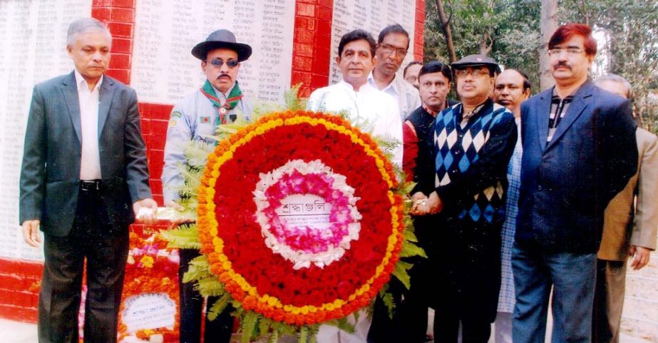 Md Mojammel Hoque, GM, Bnagladesh Railway placing wreaths at at the Central Shaheed Minar in Ctg marking the International Mother Language Day on Saturday.