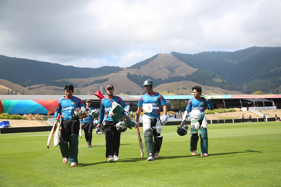 Players of Bangladesh cricket team took part a practice session at Nelson on Monday. Bangladesh will play World Cup Cricket next match with Scotland on March 5.