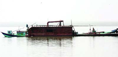 MANIKGANJ: Sand lifting from the Jamuna River is going on unabated causing thrat to environment