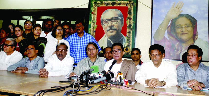 Awami League General Secretary-Syed Ashraful Islam addressing a press conference protesting BNP Chairperson Begum Khaleda Zia's speech at AL's Dhanmandi office on Saturday.