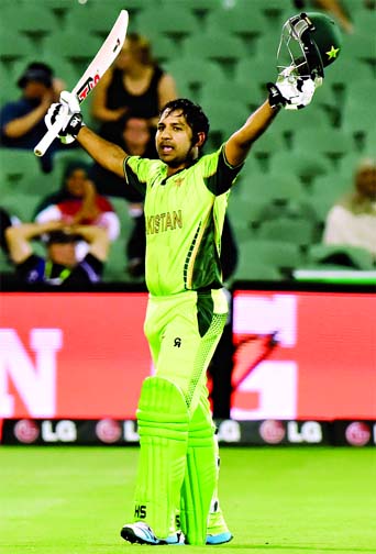 Pakistan batsman Sarfraz Ahmed celebrates his century during the 2015 Cricket World Cup Pool B match against Ireland at the Adelaide Oval on Sunday.