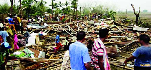 Kal Baishaki (nor'wester) virtually twisted hundreds of houses and uprooted trees' at Shahjahanpur area in Bogra on Saturday night.