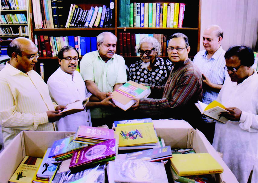 President of a faction of Bangladesh Federal Union of Journalists and Chief Executive Officer (CEO) of Boishakhi TV Monzurul Ahsan Bulbul presented 270 books to Jatiya Press Club Library on April 3 last. Press Club General Secretary Syed Abdal Ahmed and L