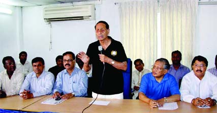 Jatiya Party (JP) Chairman Hussein Muhammad Ershad speaking at an opinion sharing meeting with the members of JP Election Managing Committee of Dhaka North City Corporation at the party's Banani office in the city on Thursday.