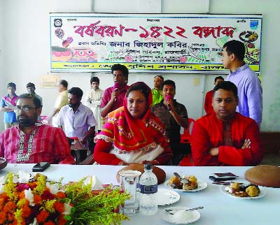 BARISAL: Civil Aviation and Tourism Minister Rashed Khan Menon speaking at a memorial meeting on the life of legend poet AZM Obaidullah Khan at Aswhini Kumar Hall on Saturday.