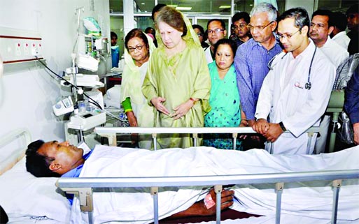BNP Chairperson Begum Khaleda Zia went to United Hospital to see her injured personal security man who was severely beaten by ruling party activists during attack on Khaleda Ziaâ€™s motorcade at Bangla Motor area on Wednesday.