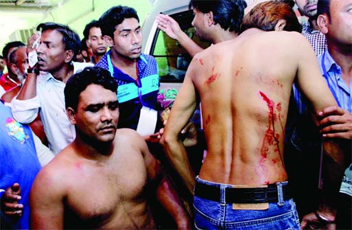 Some people were severely injured as Awami League rival councillor candidatesâ€™ supporters locked in a clash at Bashabo polling centre under DSCC on Tuesday.