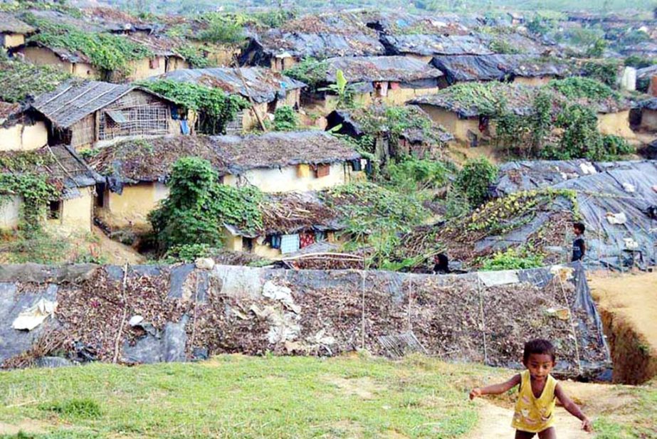 Rehabilated Roginyas allegedly occupied reserved forests in Uthia Upazila in Cox'sBazar . Photo:Banglar Chokh