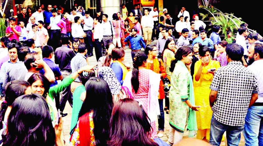 Panicked men and women came out on the streets of Gulshan areas in the street as another quake jotled Bangladesh including Dhaka at noon on Tuesday.