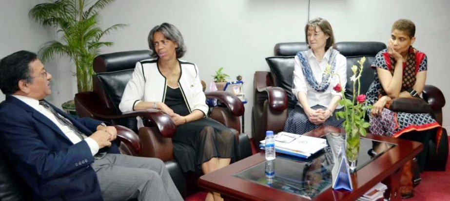 US Ambassador to Bangladesh Marcia Stephens Bloom Bernicat visited Chittagong Independent University ( CIU) on Thursday and discussed about the University.