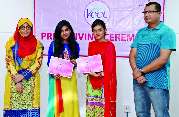 Picture shows Veet's "Boishakhi Shaaj"" contest winners."