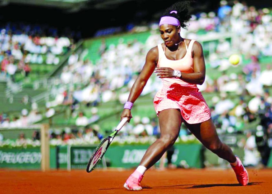 Serena Williams of the US in action during her women's semi-final match against Timea Bacsinszky of Switzerland at the French Open tennis tournament at the Roland Garros stadium in Paris, France on Thursday.