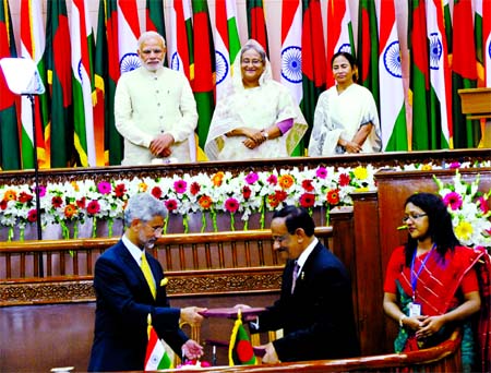 Historic Land Boundary Agreement (LBA) was signed between India and Bangladesh at PMO office on Saturday. Prime Minister Sheikh Hasina, her counterpart Narendra Modi and West Bengal Chief Minister Mamata Banerjee witnessed the exchange of ratification ins