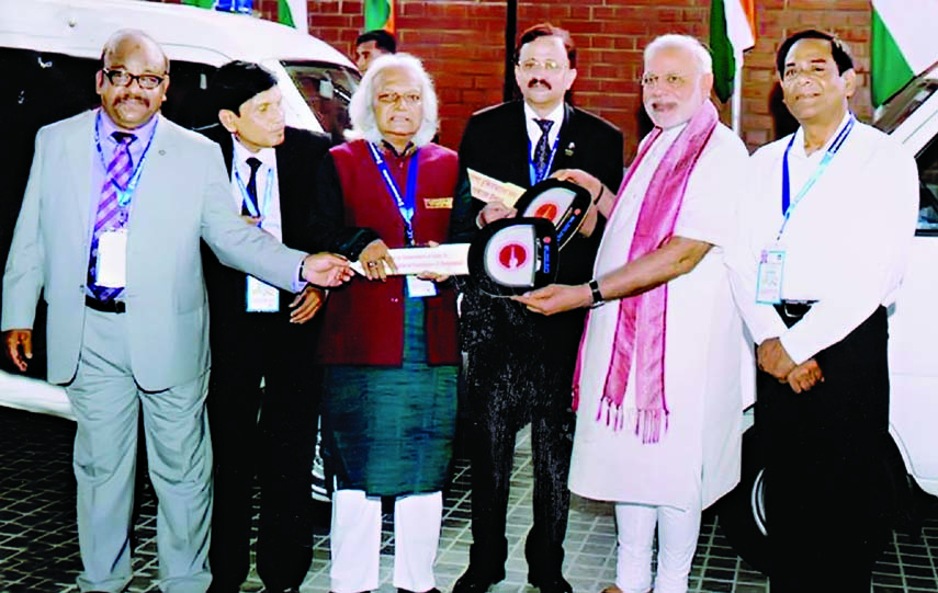 Indian Prime Minister Narendra Modi handed over keys of two ambulances to National Freedom Fighters (NFF) Foundation at a ceremony held recently at Indian High Commission in Dhaka.