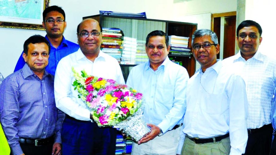 ASM Shaykhul Islam, FCMA, President of the Institute of Cost and Management Accountants of Bangladesh called on Shyam Sunder Sikder, Secretary of Posts, Telecommunications and Information Technology at the latter office on Wednesday to discuss matters of