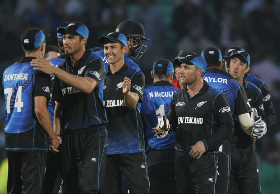 The New Zealand players shake hands after their series-levelling win, England v New Zealand, 2nd ODI, Kia Oval, June 12, 2015 .