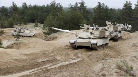 US tanks seen at an exercise at an unknown location.