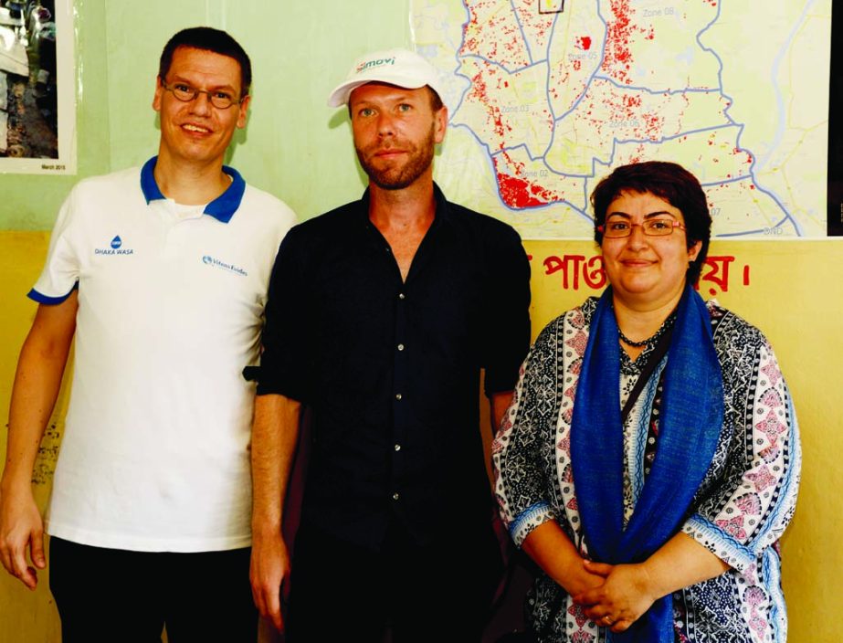 A delegation of the Netherlands government including Director [programme] of Simabi Ewout van Galen visited the Bhashantek slum at Mirpur in the city on Tuesday to see the condition of pure drinking water, sanitation and cleanliness in the area.