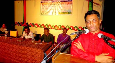 NETRAKONA: Md Kamal Hussain, UNO , Durgapur Upazila speaking at a discussion meeting on 'identifying the problems of Kudra Nree Gushtee people' held at Birisiri Cultural Academy in the Upazila organised by Jonouddug Netrakona on Wednesday.