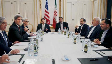 US Secretary of Energy Ernest Moniz, US Secretary of State John Kerry and US Under Secretary for Political Affairs Wendy Sherman (L-3rd L) meet with Iranian Foreign Minister Mohammad Javad Zarif (2nd R) at a hotel in Vienna, Austria .