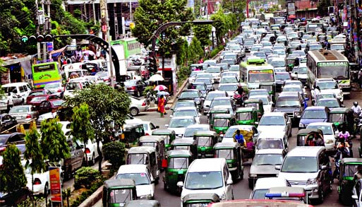 NO RESPITE: City dwellers faced another day of massive traffic gridlock on Saturday with Eid festival coming closer. This photo was taken from Dhanmondi area.