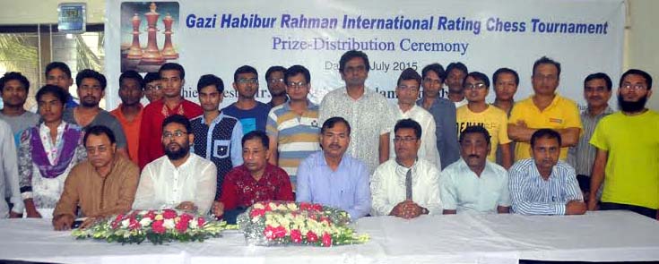 The winners of the Gazi Habibur Rahman International Rating Chess Tournament with the guest and the officials of Bangladesh Chess Federation pose for a photo session at the Bangladesh Chess Federation hall-room on Tuesday.