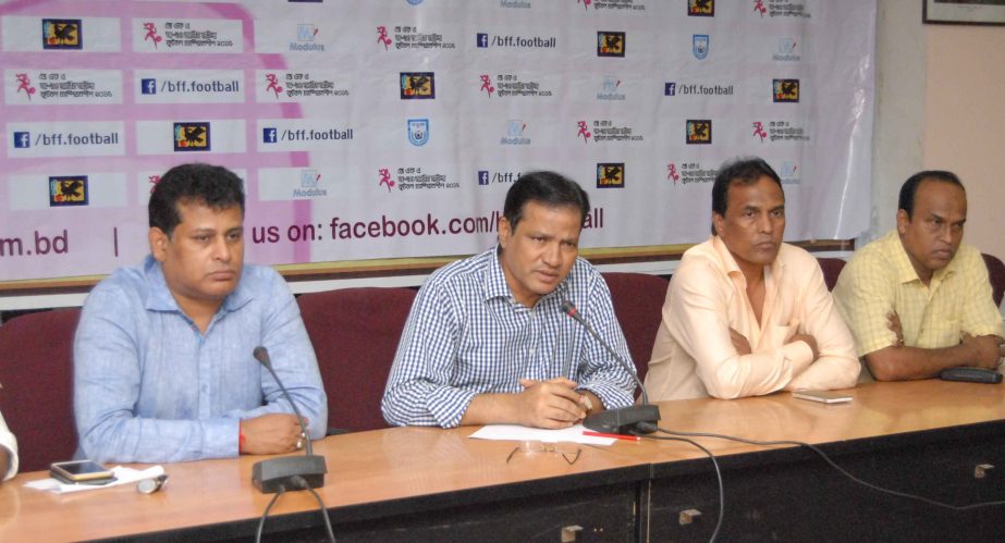 Vice-President of Bangladesh Football Federation (BFF) Badal Roy addressing a press conference at the BFF House on Tuesday.