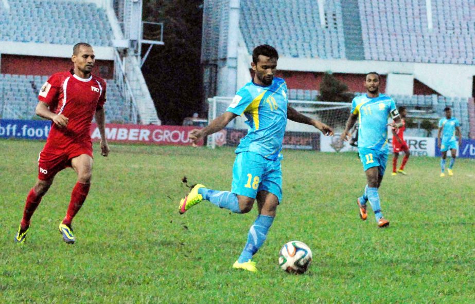 A moment of the football match of the Manyavar Bangladesh Premier League between Bangladesh Muktijoddha Sangsad Krira Chakra and Dhaka Abahani Limited at the Bangabandhu National Stadium on Wednesday. Muktijoddha won the match 1-0.