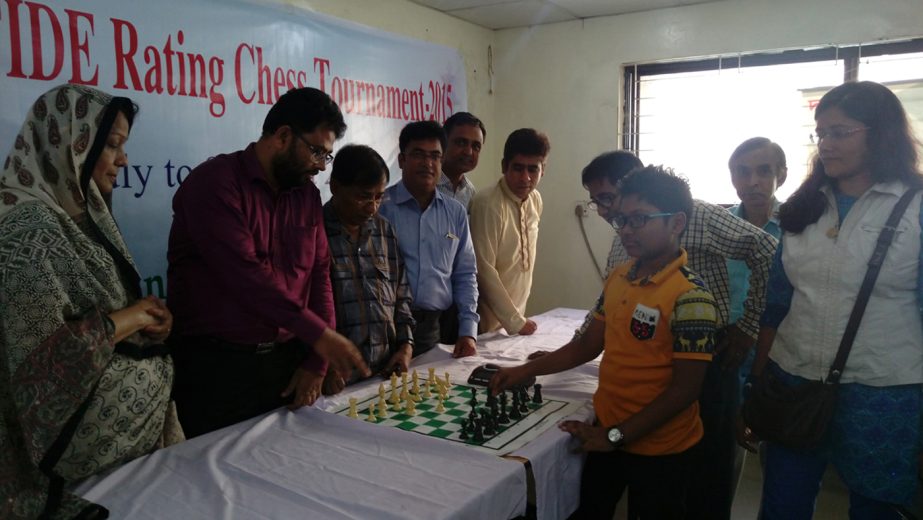 Vice-President of Bangladesh Chess Federation KM Shahidullah formally opens the Metropolis FIDE Rating Chess Tournament at the Bangladesh Chess Federation hall-room on Thursday.