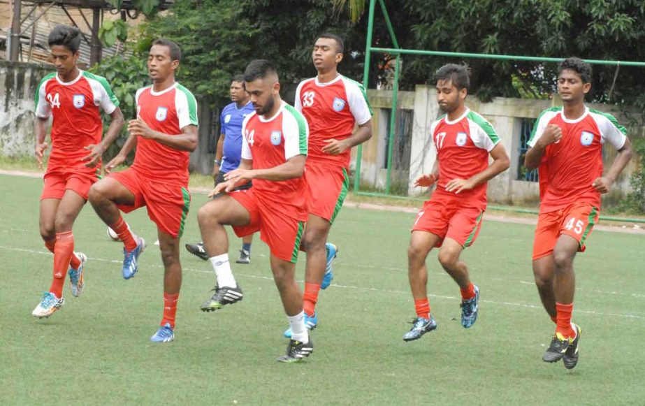 Members of Bangladesh Under-19 Football team during their practice session at the BFF Artificial Turf on Thursday.