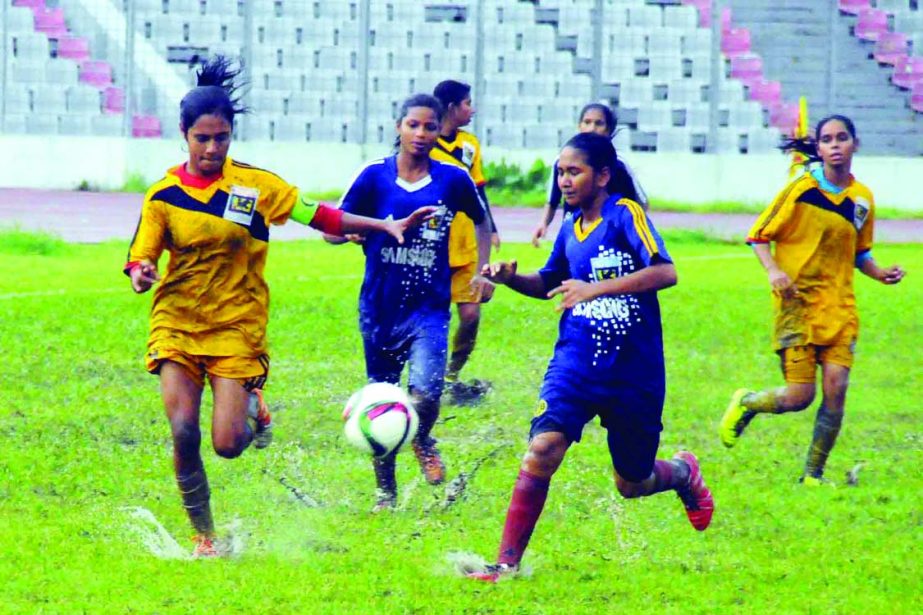 A view of the semi-final match of the JFA Under-14 Women's National Football Championship between Tangail District team and Dinajpur District team at the Bangabandhu National Stadium on Friday. Tangail won the match 6-0.